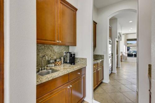 Beautiful pool with slide, golf, Pickleball, gameroom Ferrari Beautiful pool with slide, golf, Pickleball, gameroom Ferrari