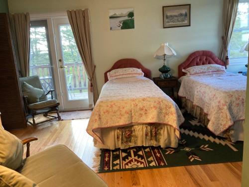 Tudor House Bed and Breakfast in Water Valley (AB)
