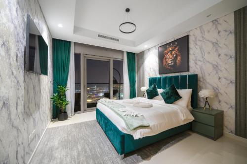 Sky-high Oasis Burj Khalifa Views, Rooftop Infinity Pool, 3BR apartment in Paramount Hotel Midtown, Dubaj (zdjęcie 7)