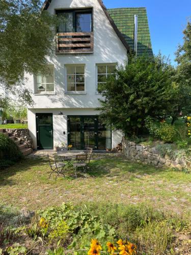 Ferienwohnung am Waldrand mit Sauna in 賓多夫