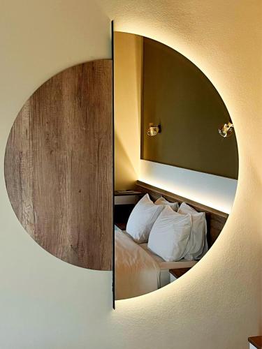Island Apartments - image 4