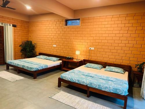 Family Suite with Balcony image 6