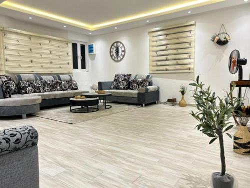 Spacious 3 Bedrooms Flat in Port Louis Spacious 3 Bedrooms Flat in Port Louis