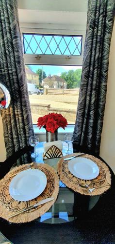 Rose Homestay Brighton - Free parking Ensuite studio room near Brighton Uni in Woodingdean