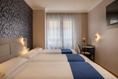 Hotel Sercotel Corona de Castilla - image 10