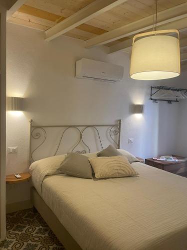 Torre Anna Red