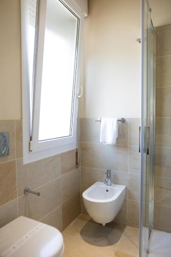 Double or Twin Room image 1