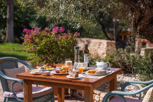 Villas de Can Lluc Bed & Breakfast - image 9