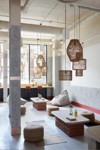 Bermonds Locke - image 3