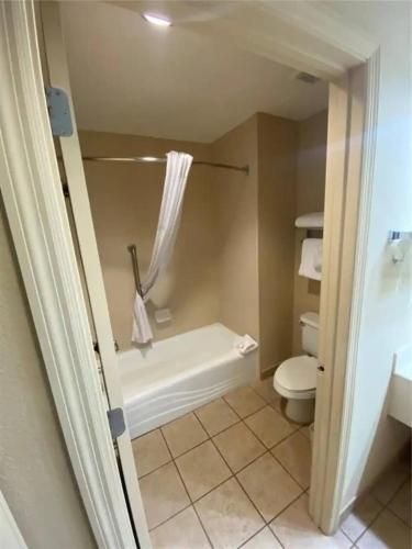 Escape to Paradise - Near Disney and SeaWorld home - image 6