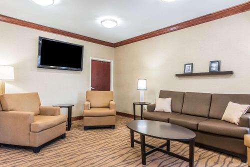 Sleep Inn & Suites University/Shands - image 7
