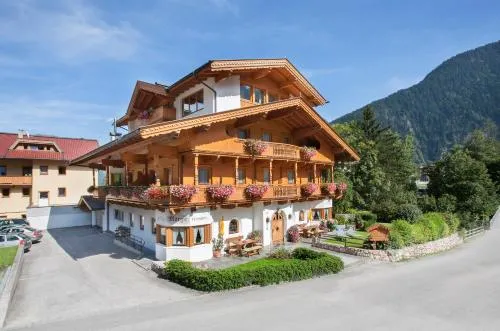 Hotel Margit in Finkenberg, Österreich