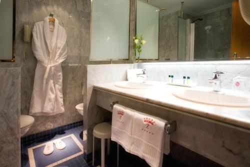 Hotel Palafox - image 3