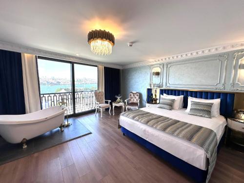 room detail thumbnail 1