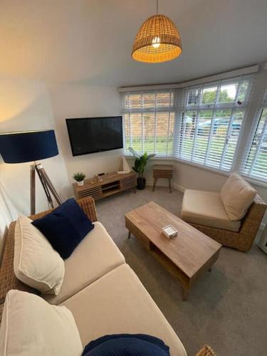 Tides & Timbers, Poole (photo 2)