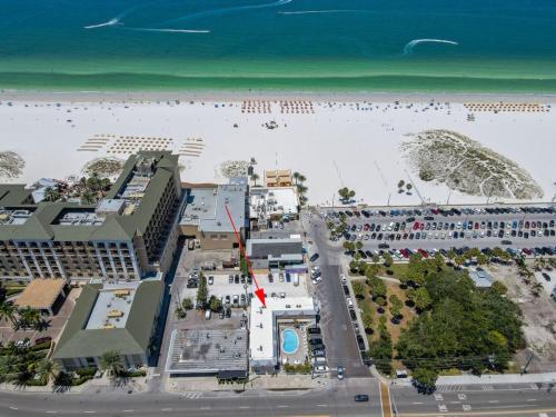 Clearwater Beach Suites #203 – Clearwater Beach, FL