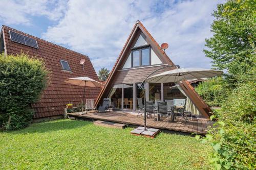 Ferienwohnpark Immenstaad am Bodensee Nurdachhaus Typ 8 in Immenstaad am Bodensee, Deutschland