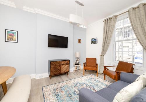 Argyl - Charming 2 Bedroom Apartment on Thistle Street, Edynburg