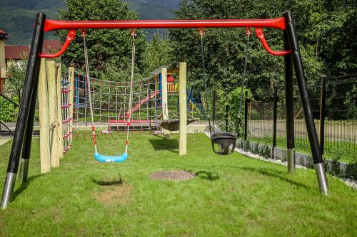 Játszótér, Dom wypoczynkowy Remedy in Rytro