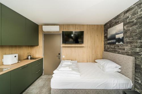 1 twin bed