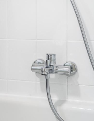 Fürdőszoba, Gemütliches Apartment in Wiesbaden - Küche - WLAN - Zentral (Gemutliches Apartment in Wiesbaden - Kuche - WLAN - Zentral) in Wiesbaden