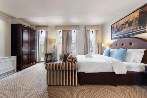 Harte And Garter Hotel in Windsor