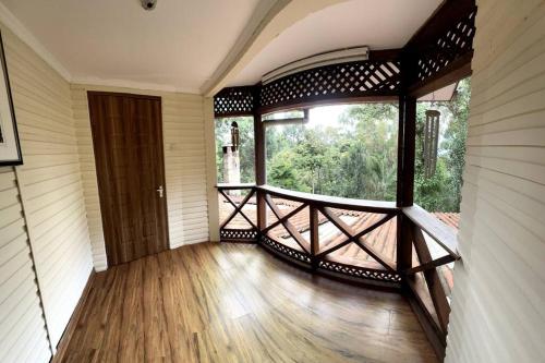 ทัศนียภาพ, KKs Manor in เนย์รี