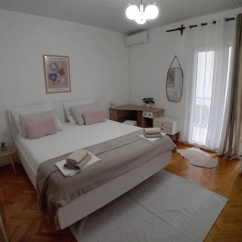 Tučepi Center - Private bedroom #2