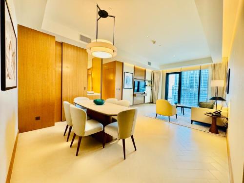 Vista Luxe 3 Bedroom at Address Opera I Burj Khalifa & Fountain Views, Dubai (photo 3)