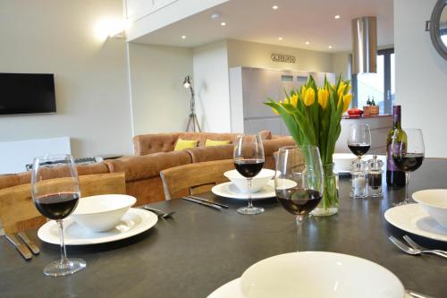 King George Penthouse - main image