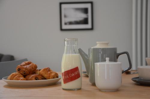 Milk Parlour - image 9