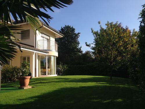 Accommodation in Mont-sur-Rolle
