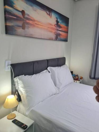 Kitnet304 centro,c linda vista janela, tv smart