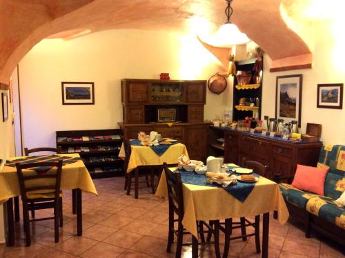  LAntico Borgo Rooms Rental in Caprie