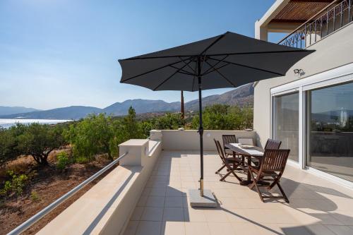 Balcony/terrace, Gallery Villa with Pool, 300m Beach, Sea Views in Viannos