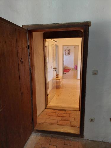 Entree, Cool Flat at Renaissance Castle - 3BR in Ilz