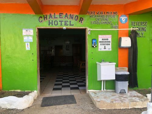 Chaleanor Hotel