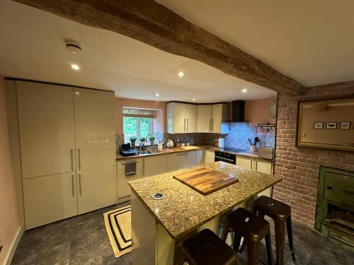Maengwynedd, Llanrhaeadr Ym Mochnant, Oswestry (fotografie 7)