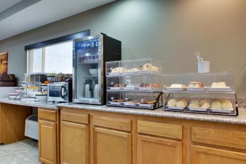 Comfort Inn Oskaloosa - 식음료(F&B)