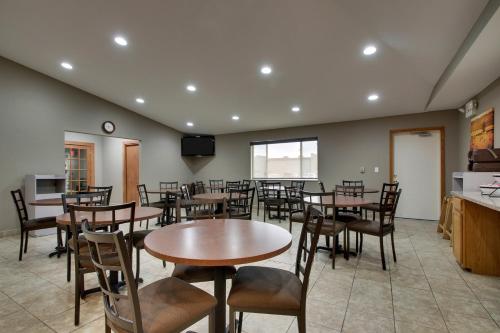 Comfort Inn Oskaloosa - 식음료(F&B)