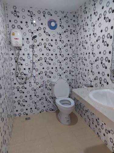 Haad Somboon House thumbnail 4