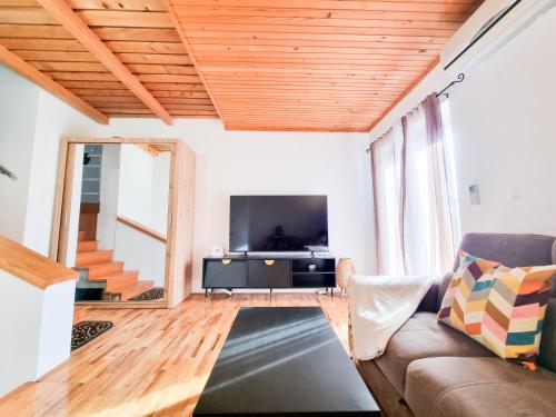 Holiday House Milan in ปิเนซิซี