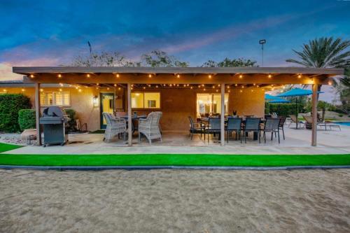 Barefoot Bungalow in Bermuda Dunes (CA)