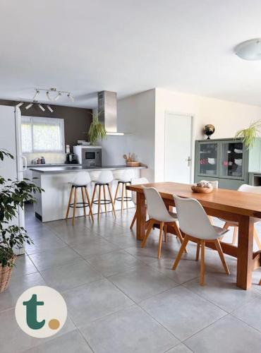 Tranquiloue - Maison moderne - Proche PuyduFou gîte à louer La Boule