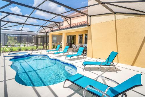 Upstay - Lrg Family Home w Private Pool & Hot Tub in Davenport, Vereinigte Staaten von Amerika