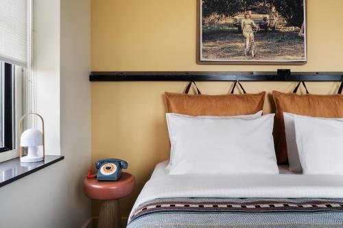 1 queen bed