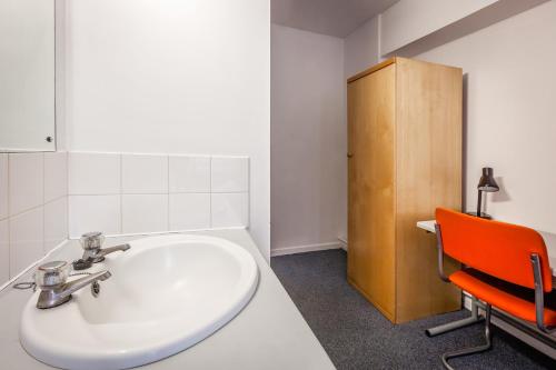 LSE High Holborn - image 11