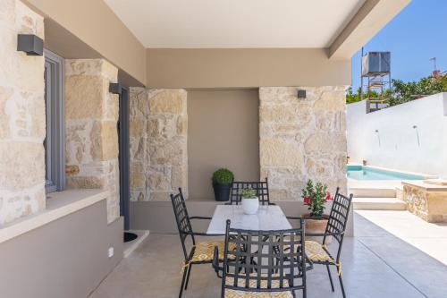 Balcony/terrace, Villa ARGYOPE in Nikos Kazantzakis