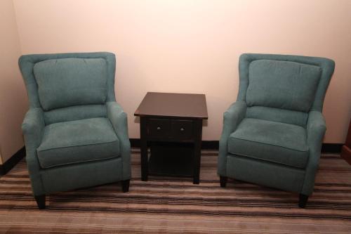 Bowman Lodge & Convention Center - image 11