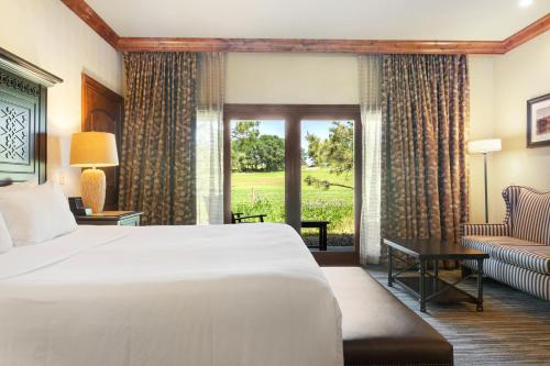 King Room room in The Lodge at Flying Horse